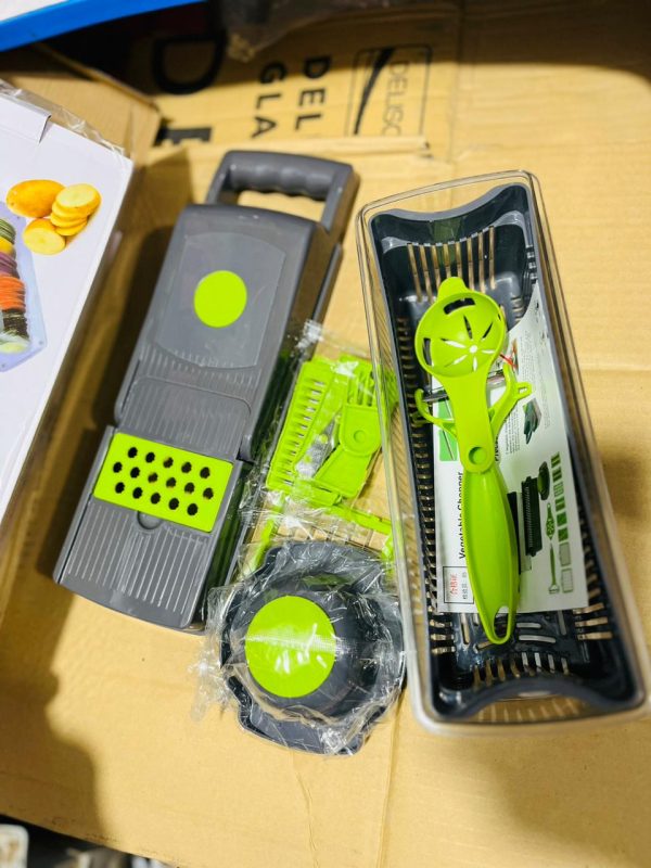 12 In 1 Multifunctional Vegetable Slicer Cutter Shredders Slicer With Basket Fruit Potato Chopper Carrot Grater